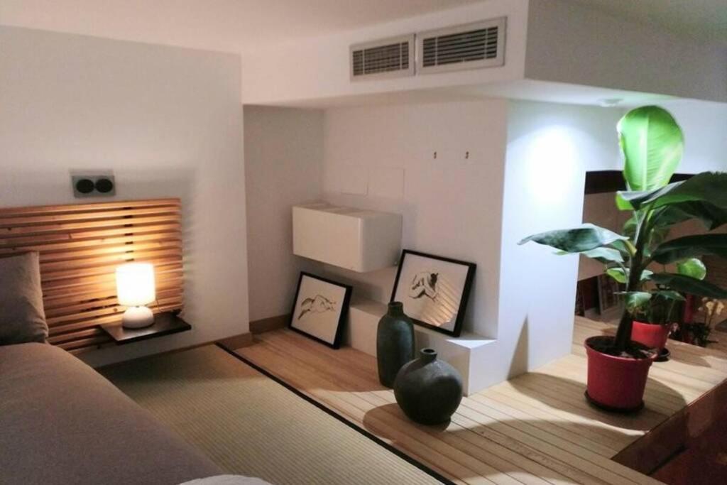 Appartement Cozy Designer Apart / Acogedor Apartamento De Diseno ● Wifi - Jacuzzi - A/C Steamsauna à Madrid Extérieur photo